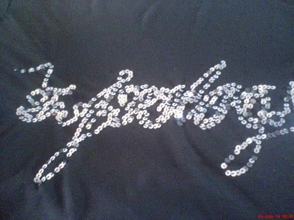 T-shirt: 2 schöne,schwarze langarm Shirts Gr.M – Nuovo (secondo la descrizione) da Oftringen venduto da andrax 1