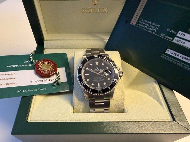 Rolex Orologi: Rolex Submariner Date 16610  "RRR"  2010 /  Box & Papers – Usato da Zürich venduto da Reu 2