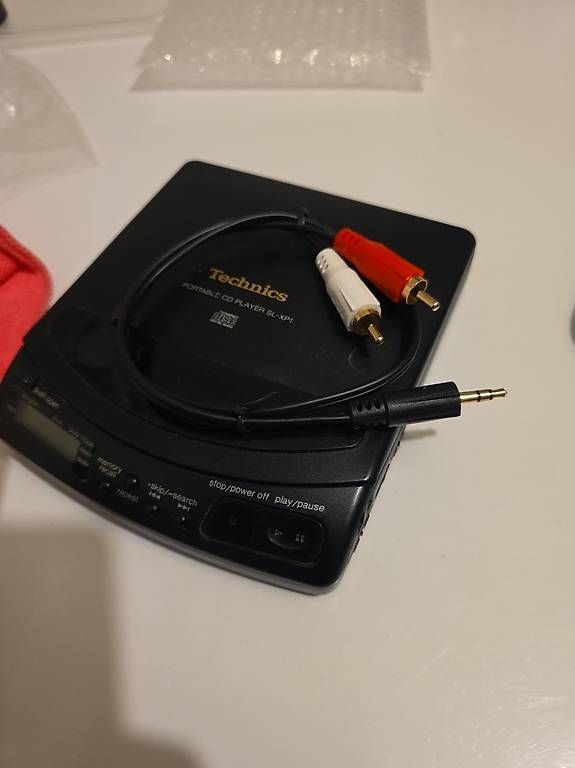 Lettore multimediale portatile: Technics SL-XP1 Portable CD Player + Audiokabel – Usato da Root venduto da dam_k55b 1
