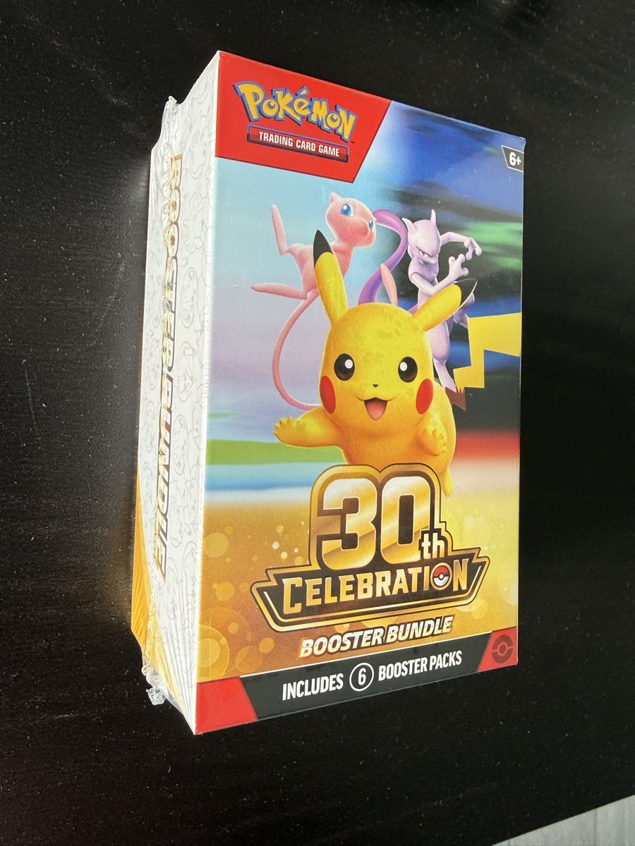 Pokémon Carte collezionabili: Pokémon 30th Celebration Booster Bundle EN – Nuovo e nell'imballaggio originale da Winkel venduto da DarioC95 3