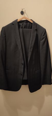 Hugo Boss Anzug, Top Zustand, Grösse 50, Schurwolle
