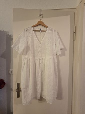 Kleid weiss Grösse L Broderie Anglaise neuwertig