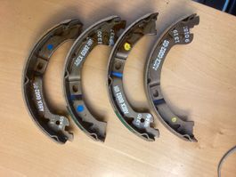 Chrysler Voyager Bremsbacken ABEX 6092 Satz neu