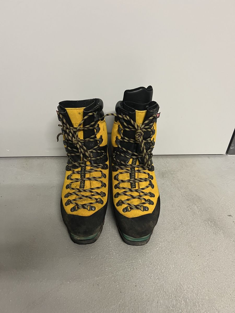 La Sportiva Herrenschuhe: La Sportiva Nepal  – Gebraucht aus Holziken von 181281