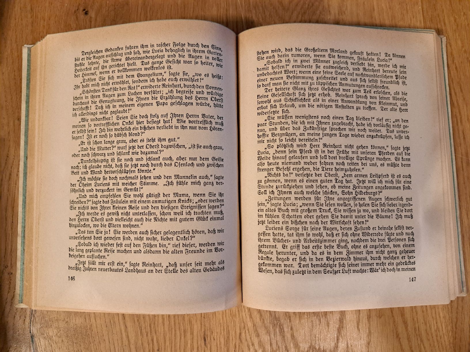Libri: Gottfried Keller 4 Bücher   – Usato da Pratteln venduto da mab_f2fz 4