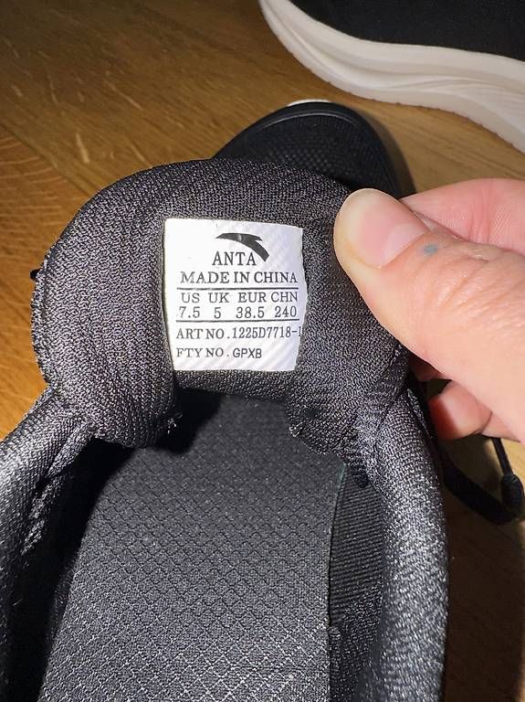Anta Scarpe da donna: Running shoes size 38.5 – Usato da Luzern venduto da fiona.1013 4