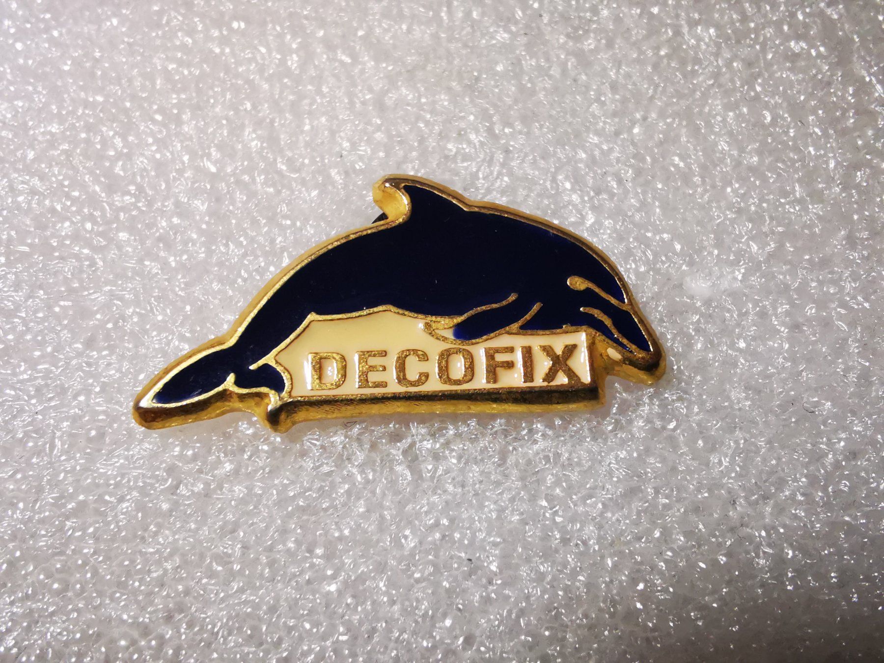 Placchette & Badge: Ansteckpin 8: Decofix – Usato da Oppligen venduto da Pin-Fall-Shop