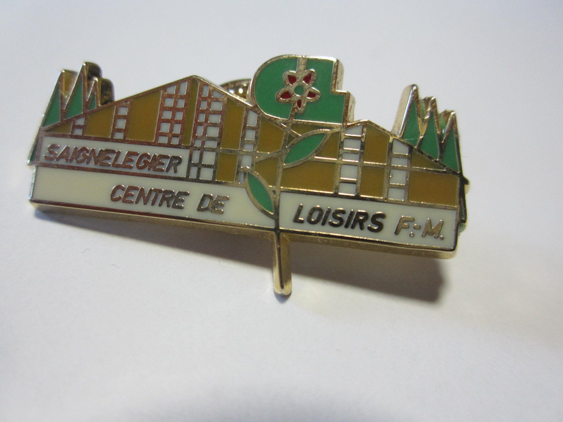 Placchette & Badge: Saignelégier pins – Nuovo (secondo la descrizione) da Tramelan venduto da Tors