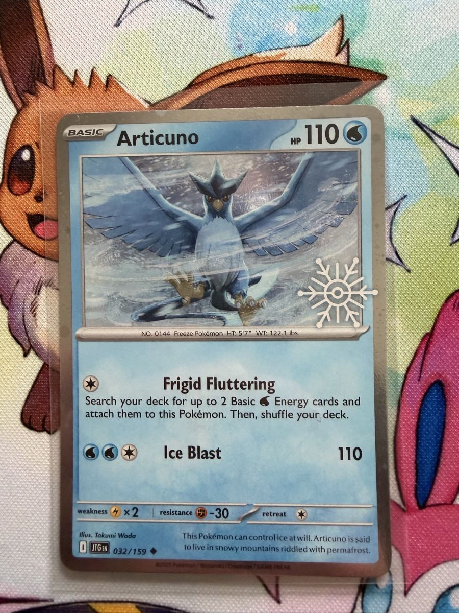 Pokémon Carte collezionabili: Pokemon Arktos 032/159 JTG Snowflake  – Usato da Grindelwald venduto da TSG-G-Town