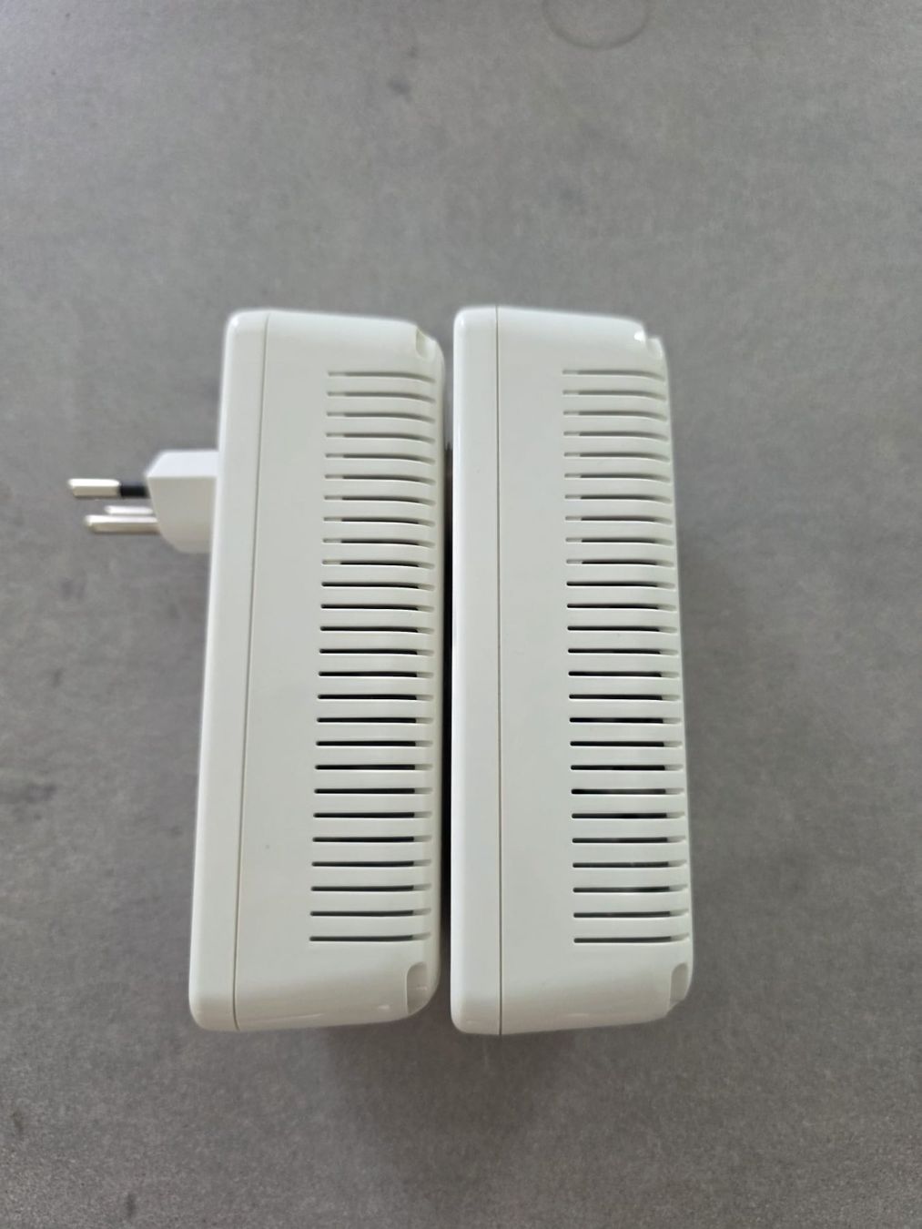 Devolo Unità & Adattatore: Devolo dLAN 500 AVplus Powerline Adapter (2 Stk.) ab 1 CHF – Usato da Weggis venduto da Dirtyharry 4
