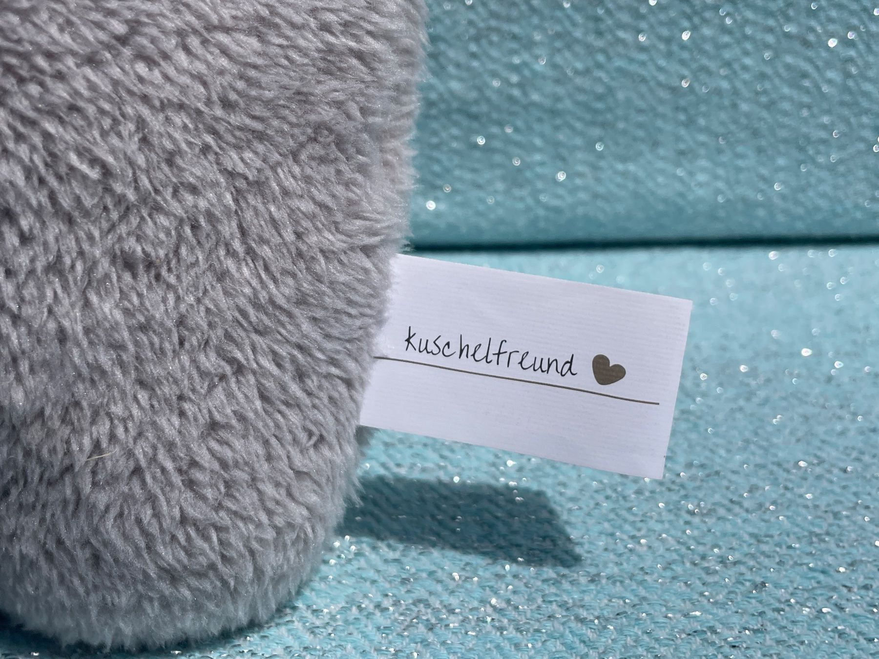 Giocattoli: Süsses Plüschtier "Kuschelfreund" – Usato da Frasnacht venduto da GracyStore 1