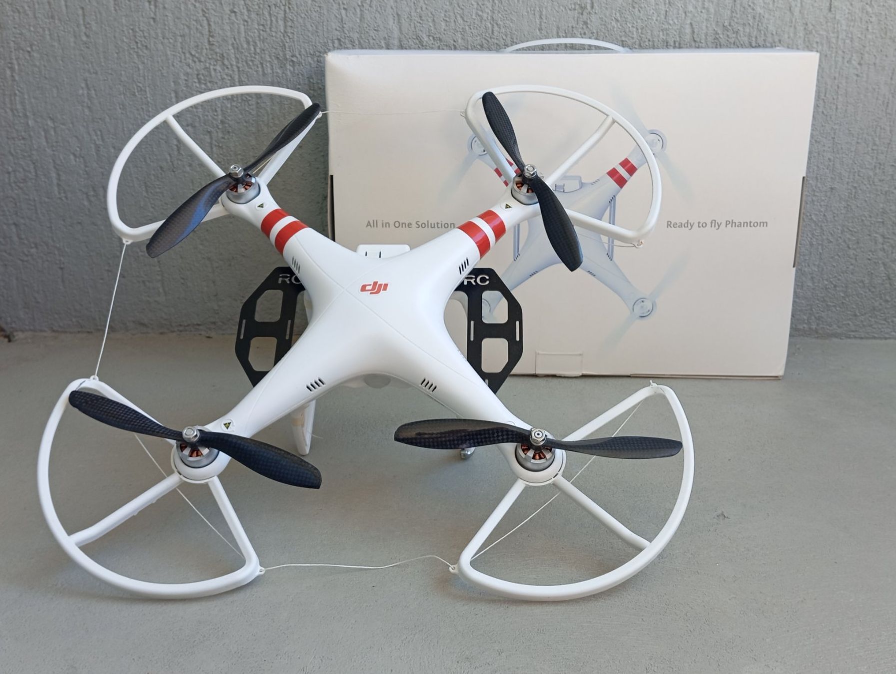 DJI RC Modellbau: DJI PHANTOM 1 Drohne inkl. GoPro-Halterung + Zubehör – Neu (gemäss Beschreibung) aus Zeneggen von shemesh_