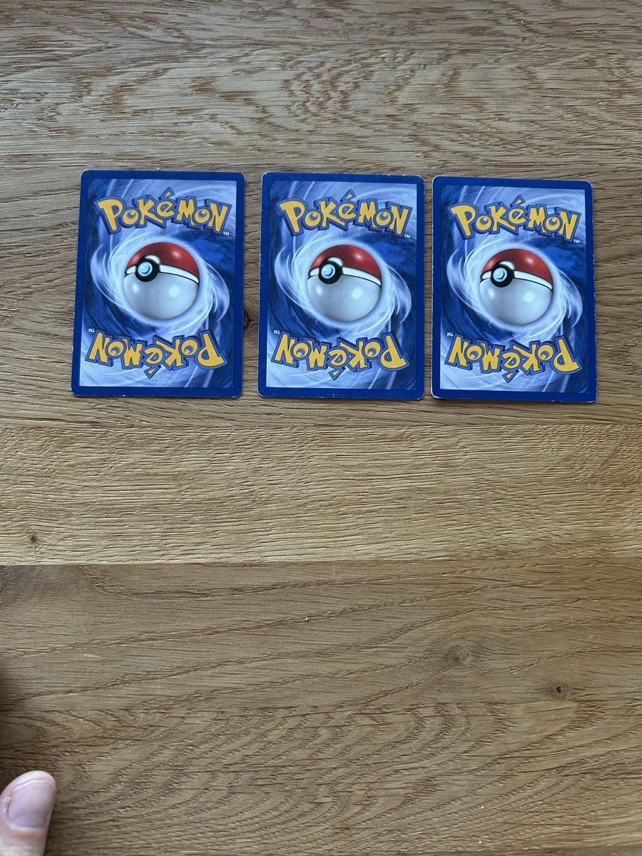 Pokémon Carte collezionabili: Italienische Base Set Karten - Beedrill, Ivysaur & Voltrob – Usato da Oekingen venduto da blabbertyp 1