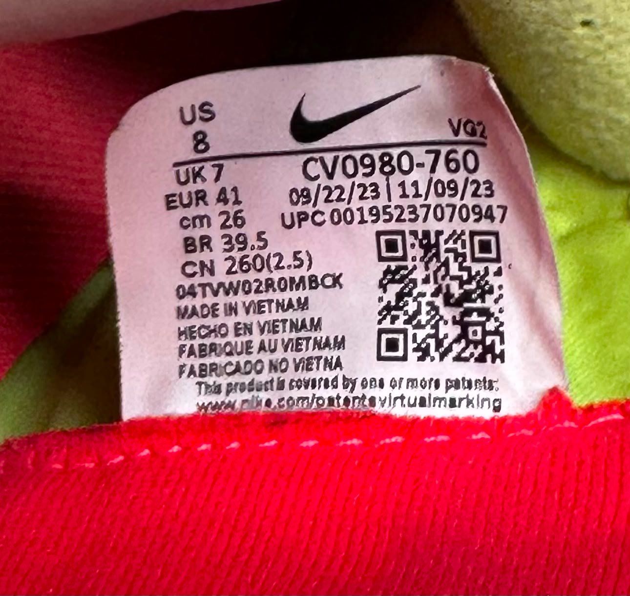 Nike Herrenschuhe: Fussball - Hallenschuh Nike, Grösse 41 – Gebraucht aus Rosshäusern von pat_5tl7 2