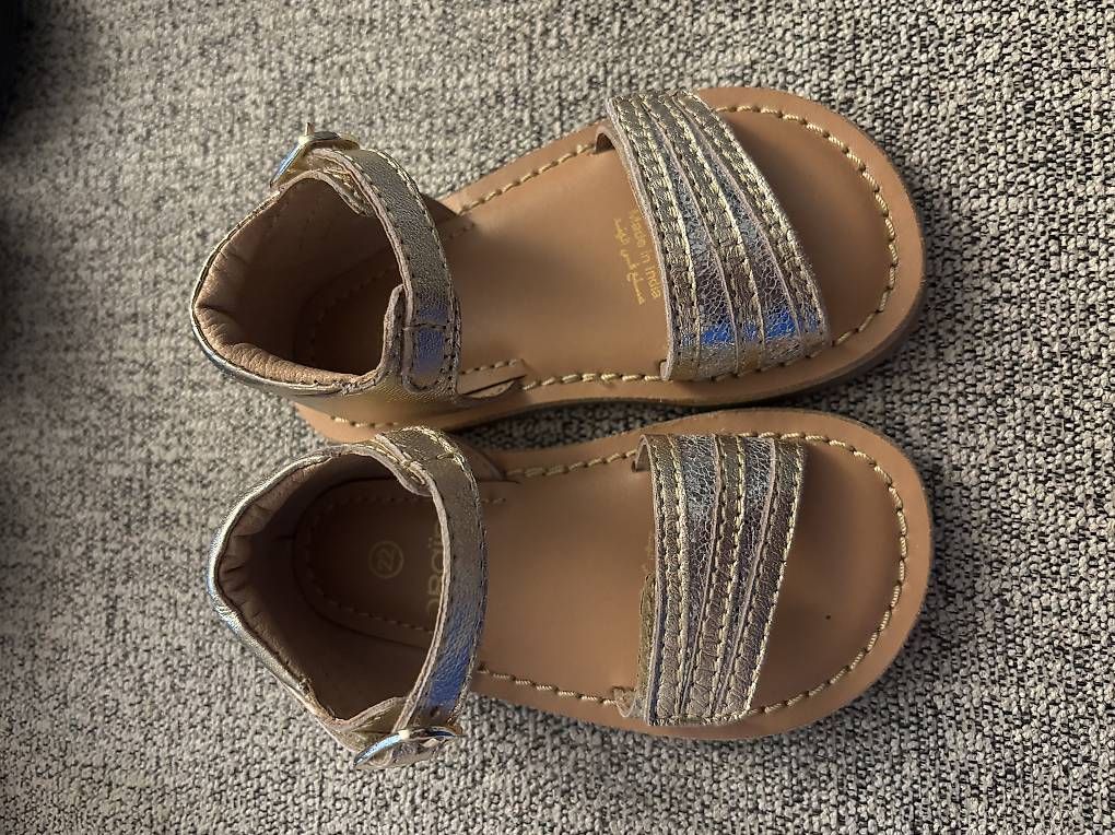 Schuhe für Mädchen: diverse Kinderschuhe Mädchen – Gebraucht aus Urdorf von anna_tortora 1