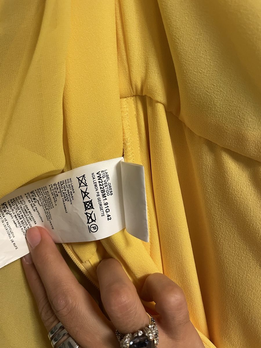 Vestiti: Vera Wang Gelb Kleider  – Nuovo e nell'imballaggio originale da Visp venduto da mad_c8q6 4