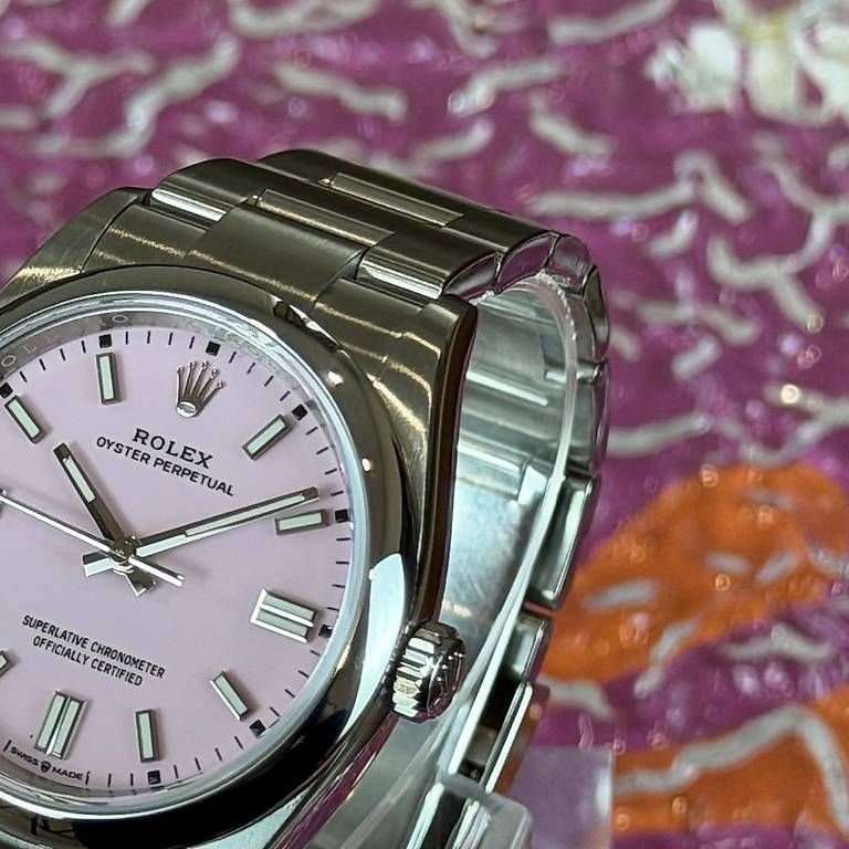 Montres: Rolex Oyster Perpetual 36mm 126000 – D'occasion à Genève par minty.watches 3