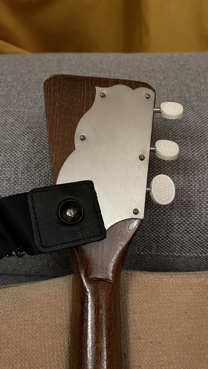 Musikinstrumente: Balalaika Secunda – Gebraucht aus Genève von kor_78mm 3