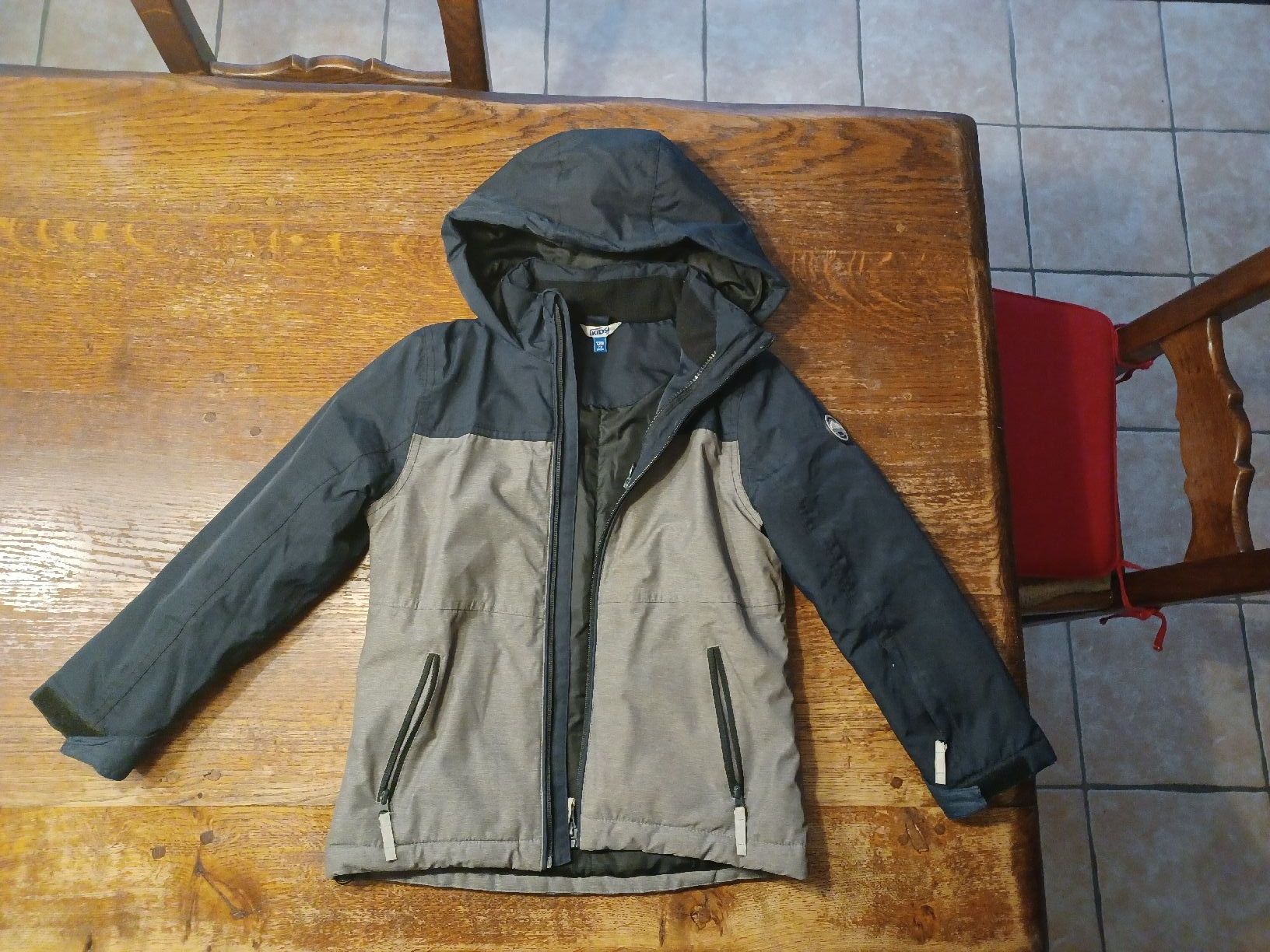 Giacche & Cappotti: veste ski 128 – Usato da Servion venduto da josephine22