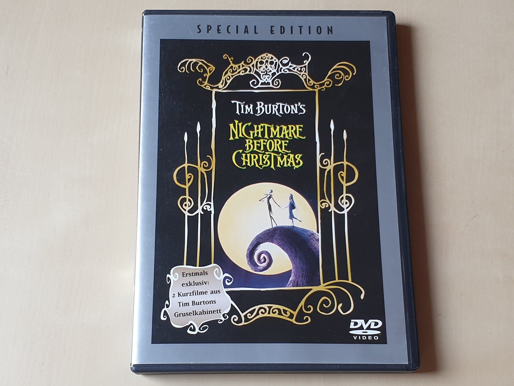 Tous les DVDs: Nightmare before Christmas – D'occasion à Stansstad par collectorsshop