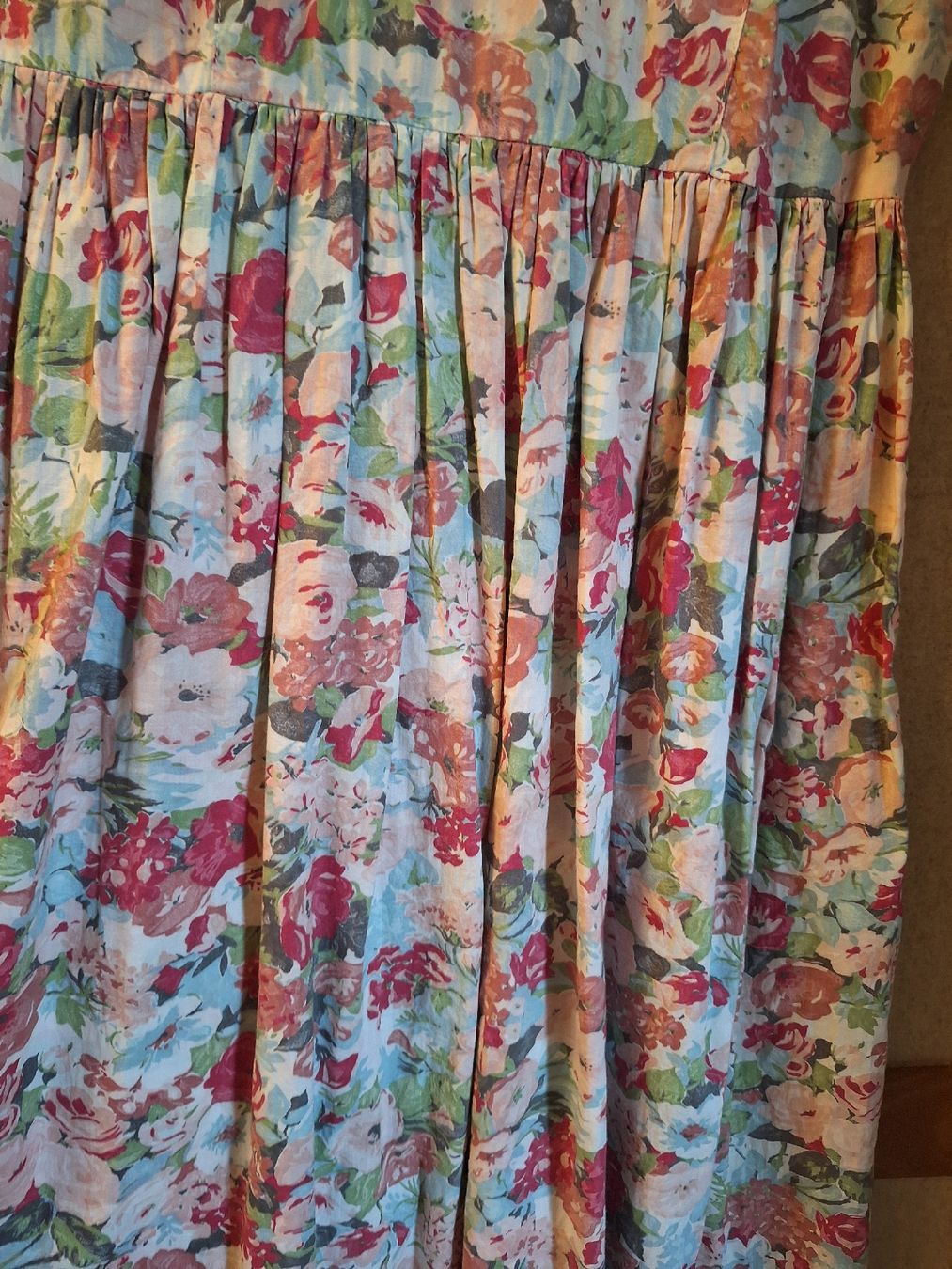 Vestiti: Vintage Kleid Blumenmuster Baumwolle Gr. 36 – Usato da Riehen venduto da Mamestra 1