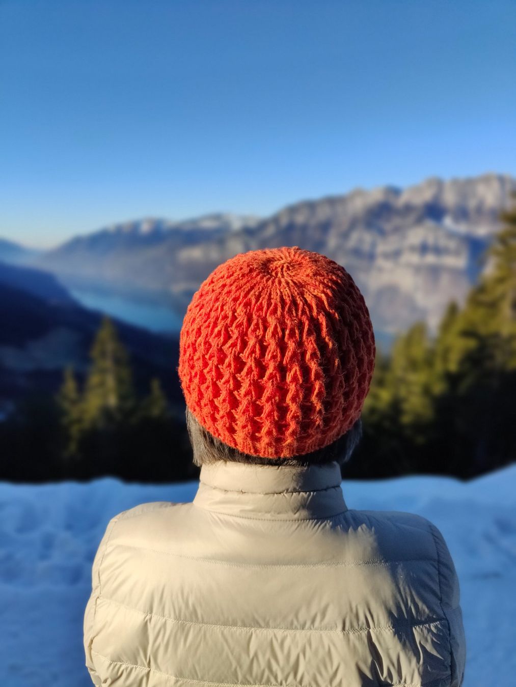 Copricapi, berretti & cappellini: Beanie, Einzelstück, handgestrickt – Nuovo e nell'imballaggio originale da Rümlang venduto da 21f