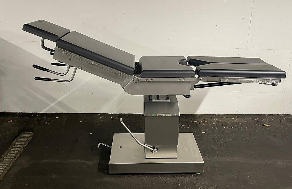 Tavoli: OP-Tisch Schmitz Medi-Matic – Usato da Meggen venduto da inf_sj2l