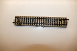 Märklin H0: Gerades M-Kontaktgleis (K.Nr. 5105)