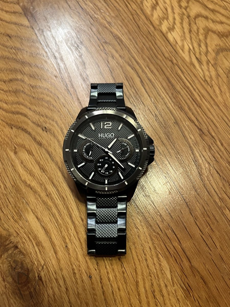 Hugo Boss Uhren: Hugo Boss Uhr – Gebraucht aus Nebikon von Hrapic