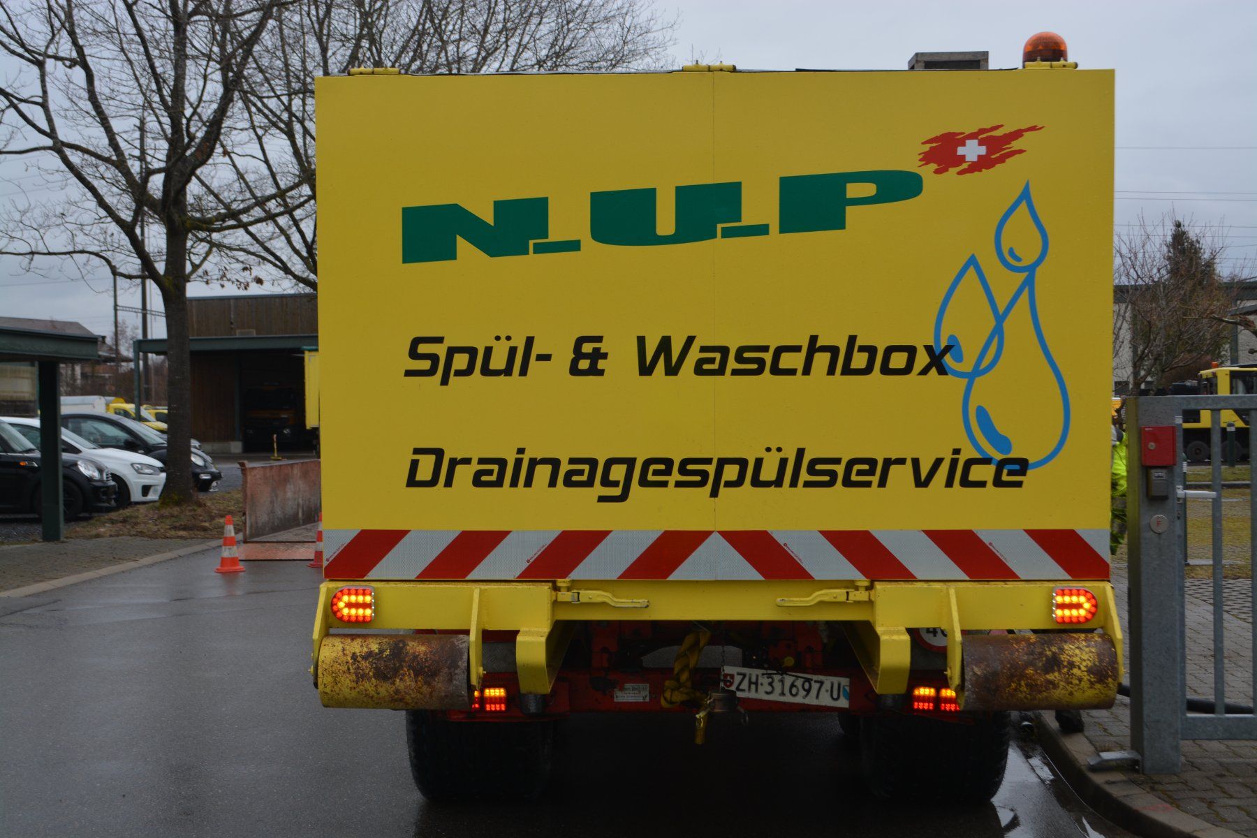 Veicoli commerciali: Spül-/Waschbox Drainagen – Usato da Winterthur venduto da nupli 3