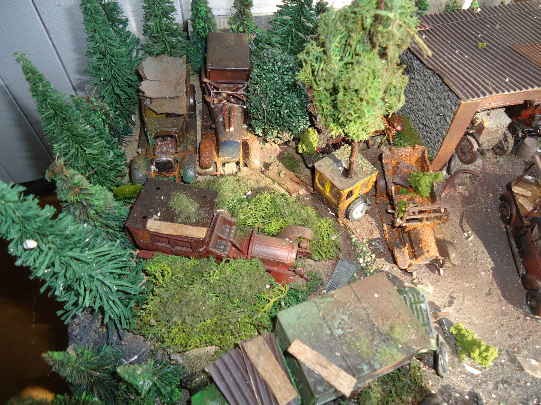 Modellbausätze & Standmodelle: Schrottplatz Diorama M 1/43 – Gebraucht aus Ueberstorf von collklee 1