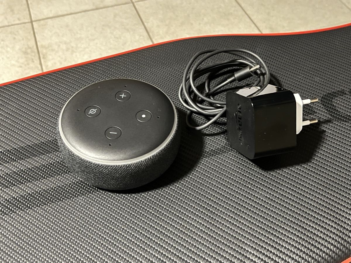 Amazon Lautsprecher: Alexa Echo DOT – Gebraucht aus Frauenkappelen von jensitiger77 1