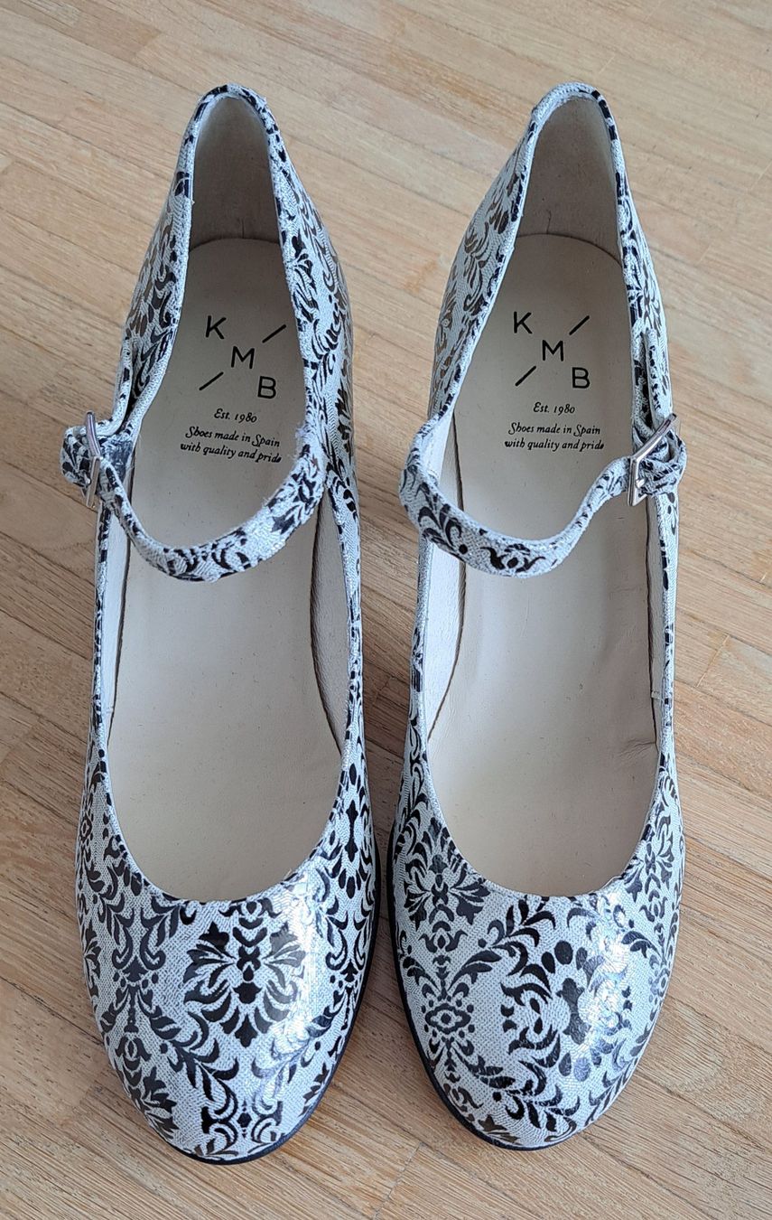 Scarpe da donna: Escarpins à hauts talons – Usato da Le Mont-sur-Lausanne venduto da olatiu