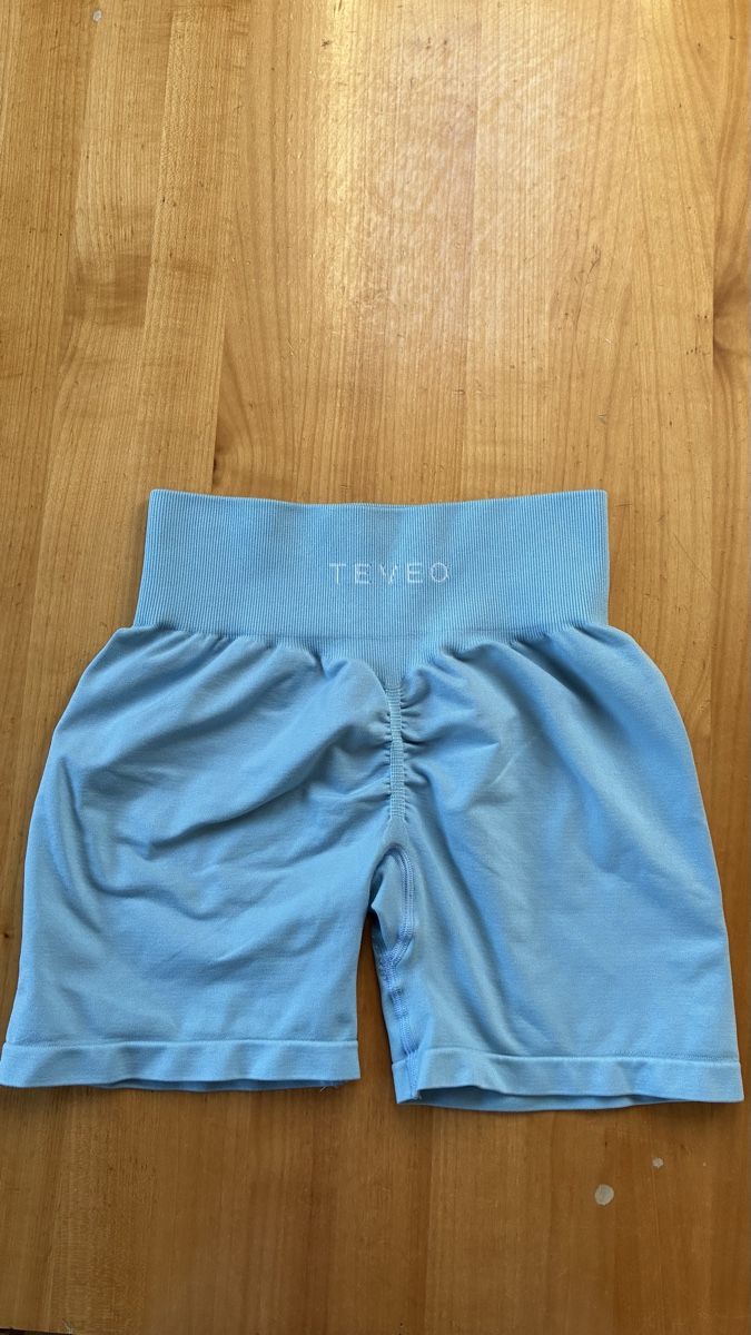 Teveo Leggings: Teveo Timeless Shorts – Neu (gemäss Beschreibung) aus Bern von jojoo.e 1