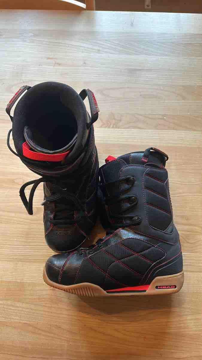 Head Herrenschuhe: Head Snowboard Schuhe Grösse 43 – Gebraucht aus Churwalden von sil_5htl 2