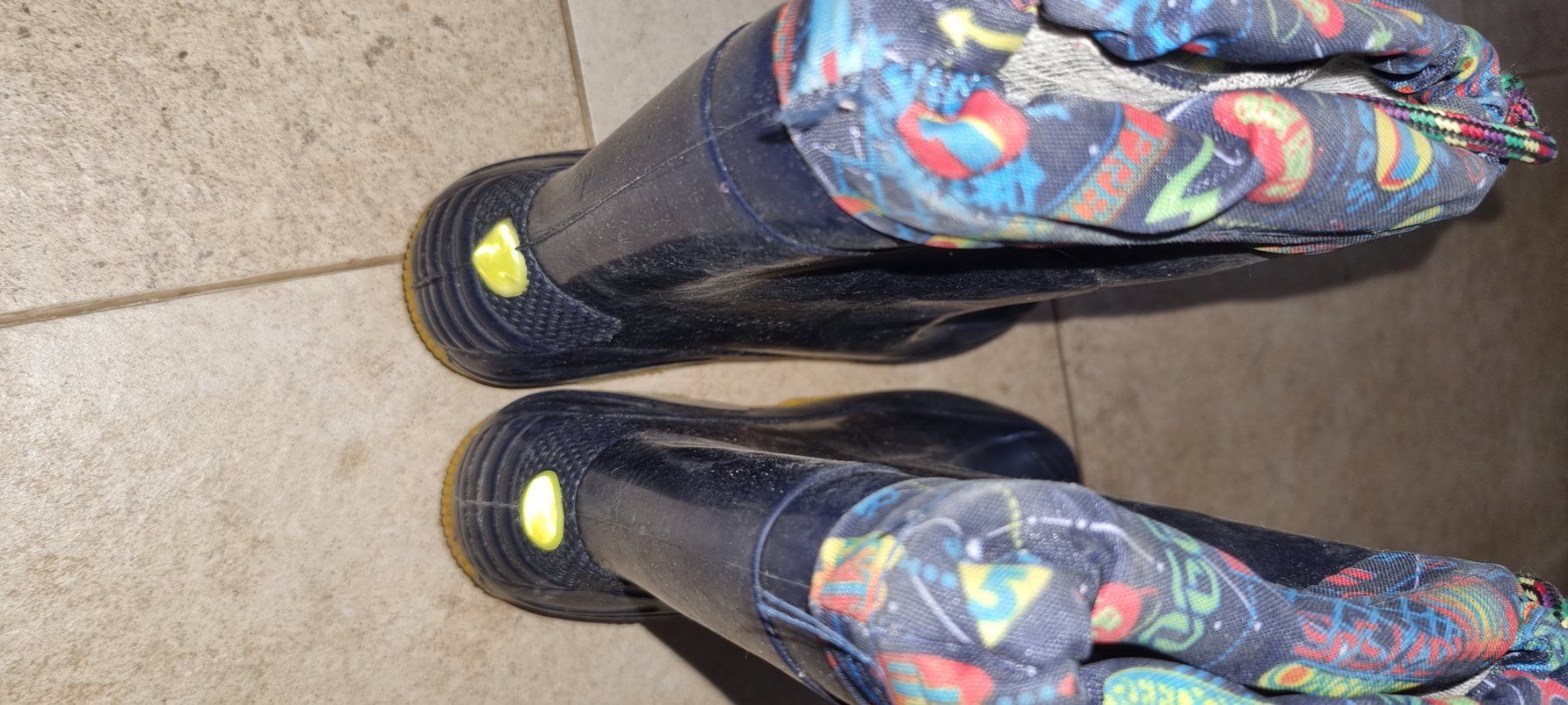 Scarpe per ragazzi: Gummistiefel gr.34 – Usato da Grossdietwil venduto da GNOM313 1