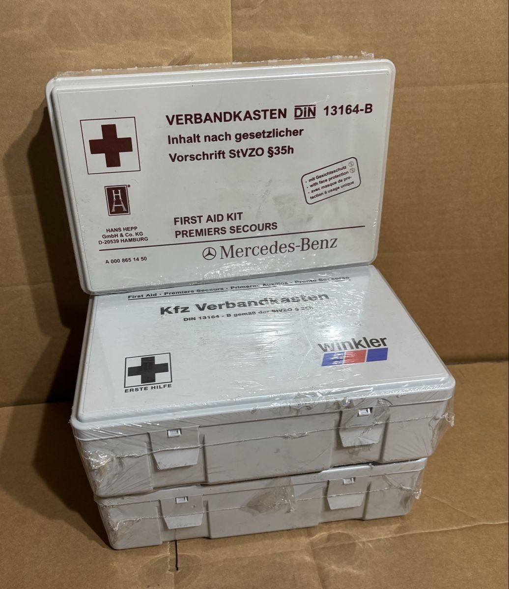 Mallettes de secours: Verbandskasten  – D'occasion à Hägendorf par Bonafides-SO