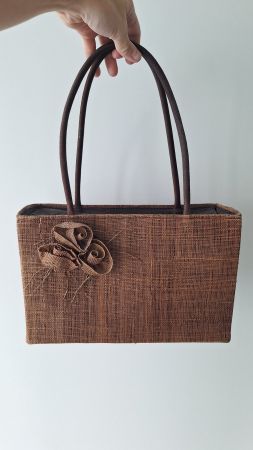 Tasche braun Damen mit Blume Grösse 30cm