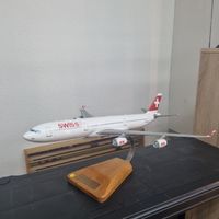 Swiss Airbus A340-300 Flugzeug Modell 1:100 Selten Holz