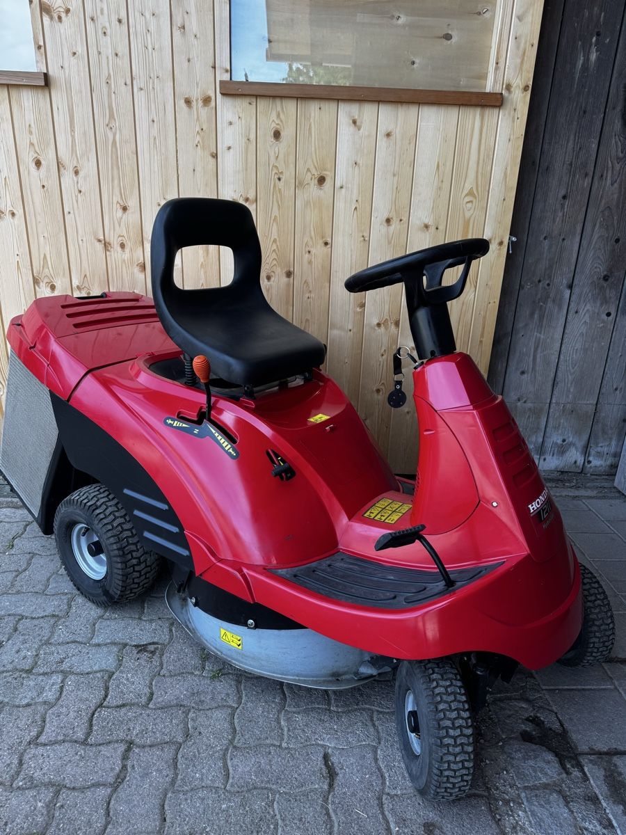 Honda Rasenmäher: Rasentraktor Honda  – Gebraucht aus Niederuzwil von Michael1990_ 2
