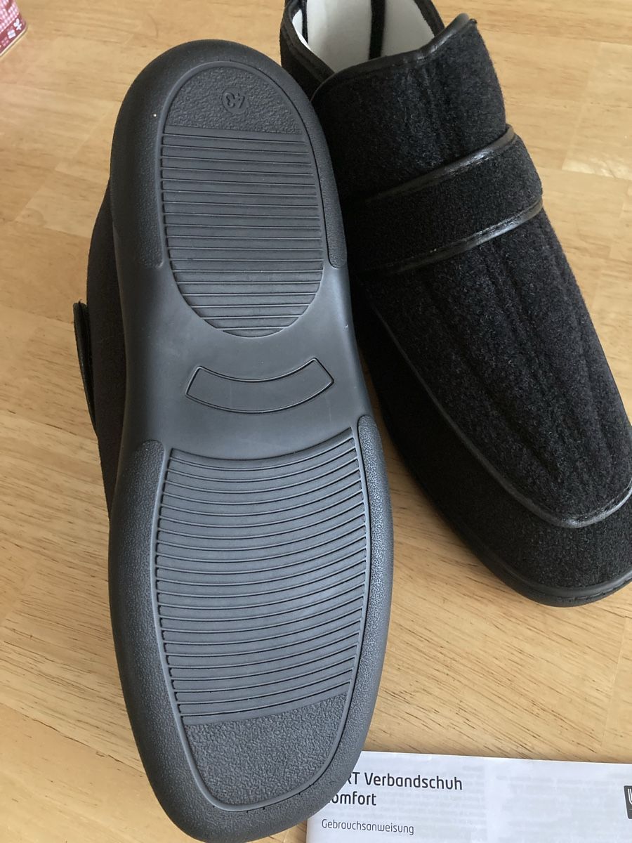 Chaussures hommes: Bort Verbandschuhe Comfort Gr. 43 – Neuf avec emballage d'origine à Affoltern am Albis par rollotomasi 2