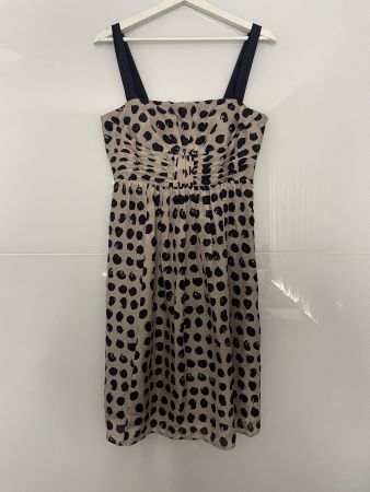 un deux trois Paris Seidenkleid