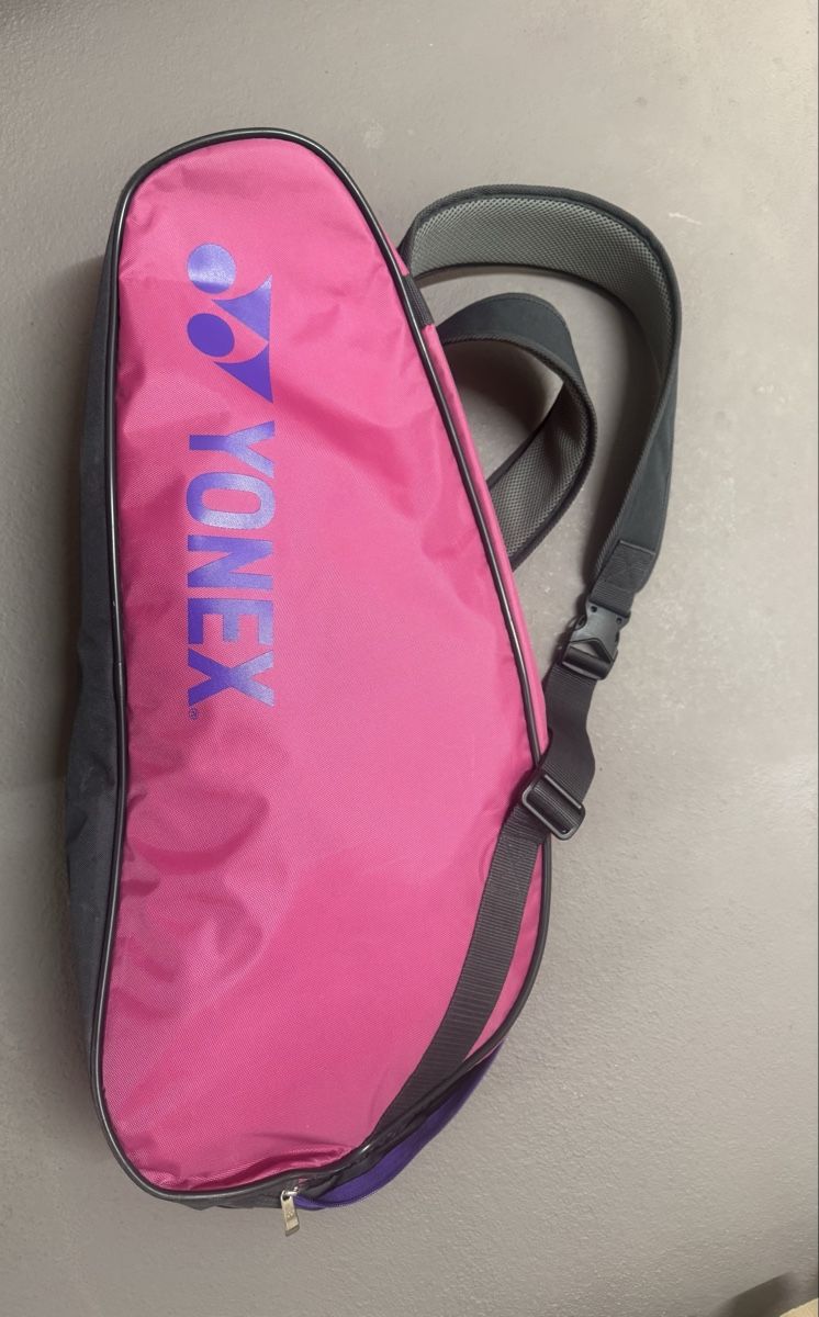 Yonex Sacs femmes: Badminton Tasche  – D'occasion à Heimberg par Sonnenschein_p 2
