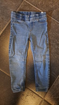 H&M Jeans Leggings, Gr. 98, Top Zustand für den Frühling!
