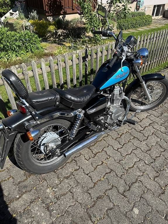 Honda Chopper: Honda CA 125 Rebel, gemütlicher Chopper – Usato da Lupsingen venduto da Rodocaro 1