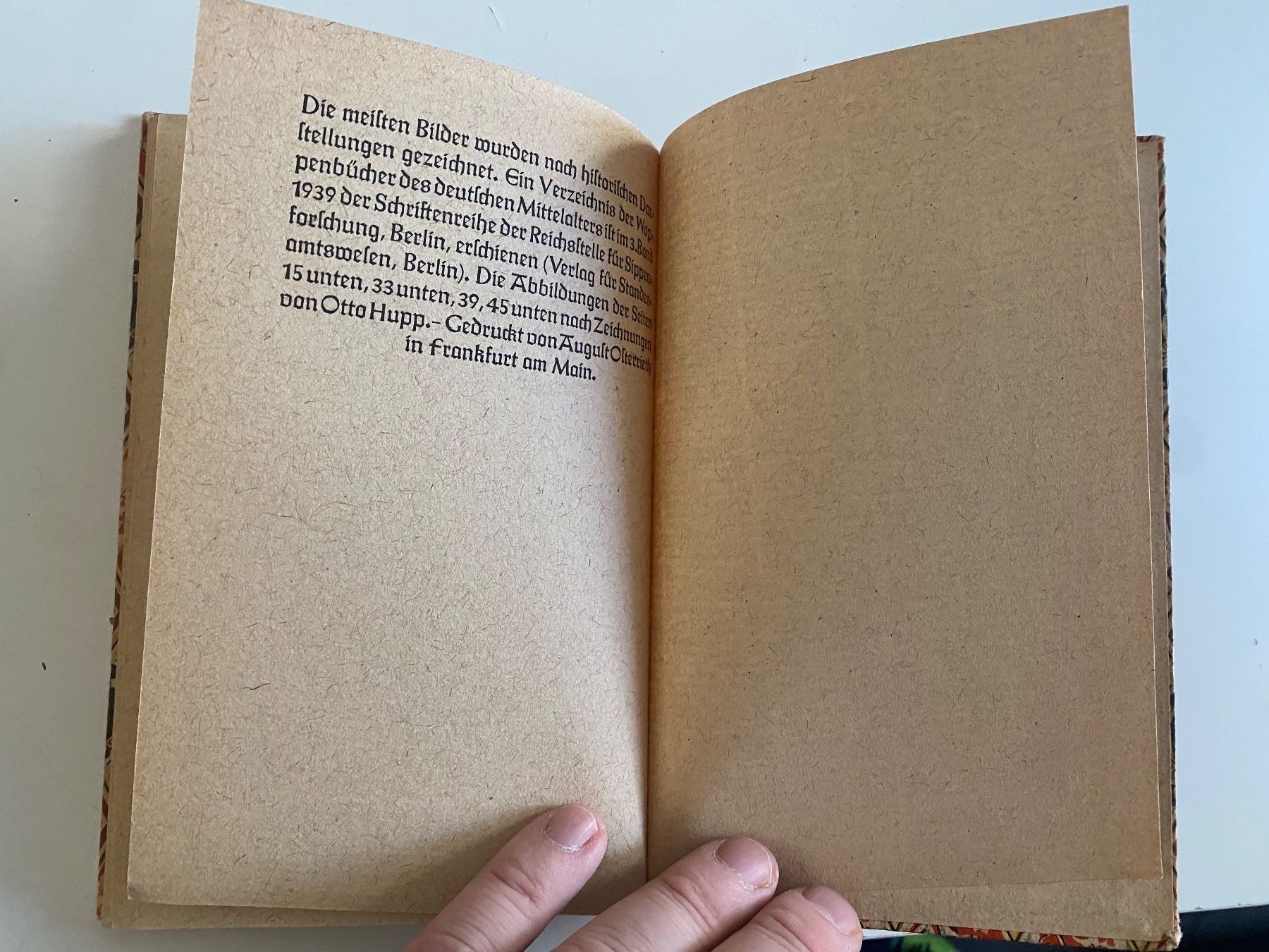 Libri: Antikes Buch - Deutsche Wappenkunst - Deutschland – Usato da Münsingen venduto da Ganjam 9