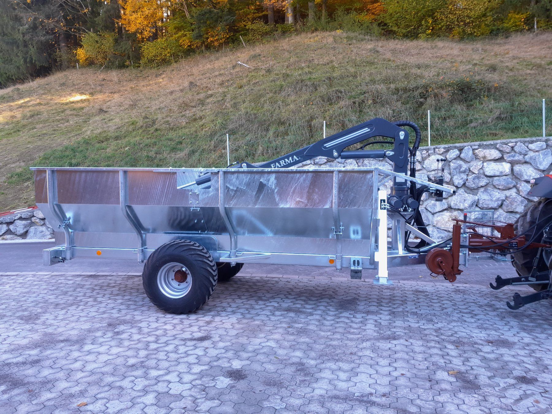 Rimorchi: Einachs-Forstanhänger 7to mit Kran 5.3m – Nuovo (secondo la descrizione) da Haslen AI venduto da Wildtech 4