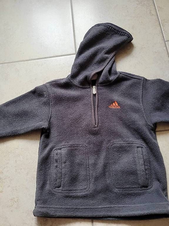 Adidas Jacken & Mäntel: veste polaire Adidas 3 ans – Gebraucht aus Ste-Croix von kar_9x7w