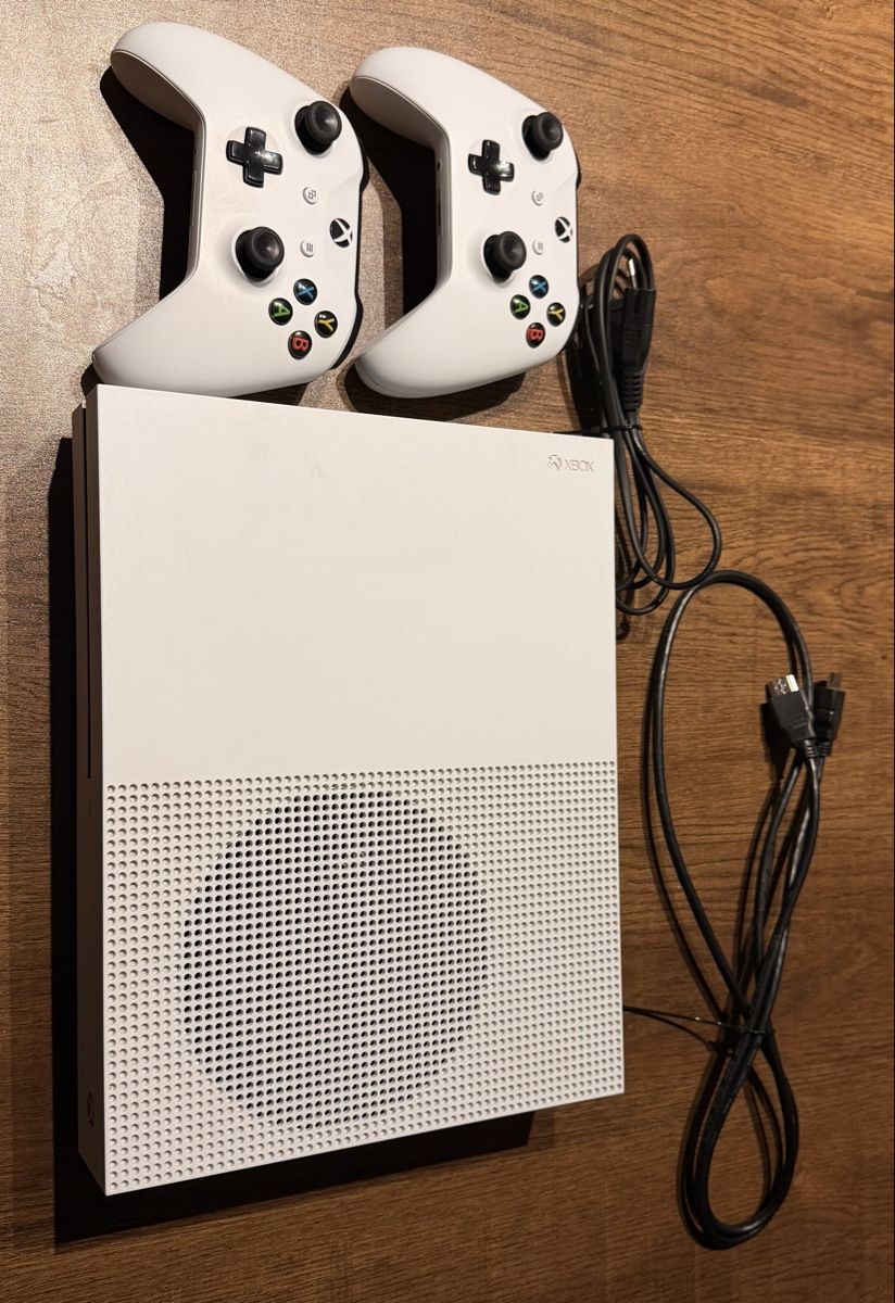 Microsoft Konsolen: Xbox One S 1TB – Gebraucht aus Morges von mir_hzt5 1