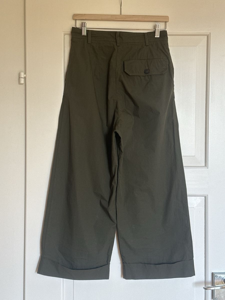 Pantaloni: Sommerhose von Momoni – Usato da Zürich venduto da Misomi 1